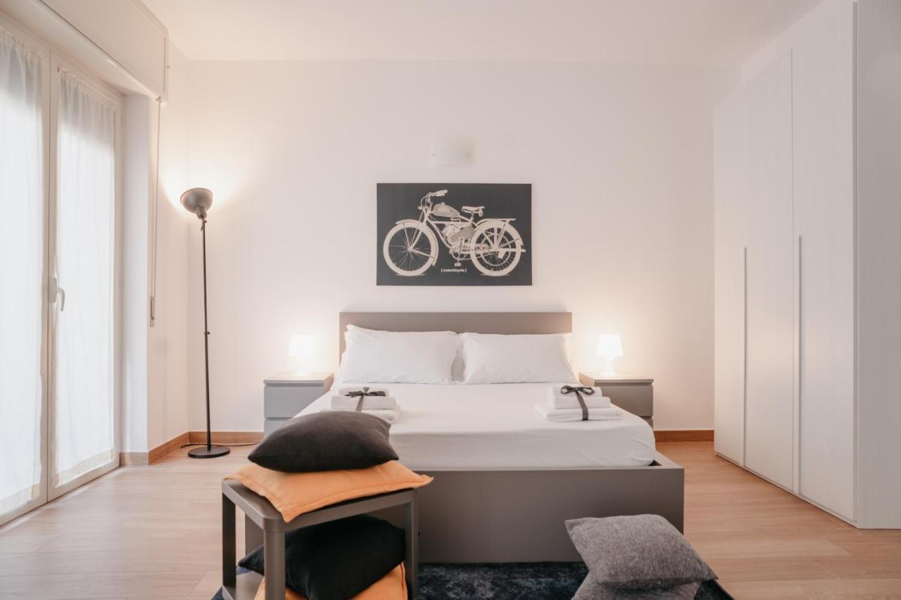 Brombeis Aurea By Casanapoletana - Town Center Appartement Napels Buitenkant foto