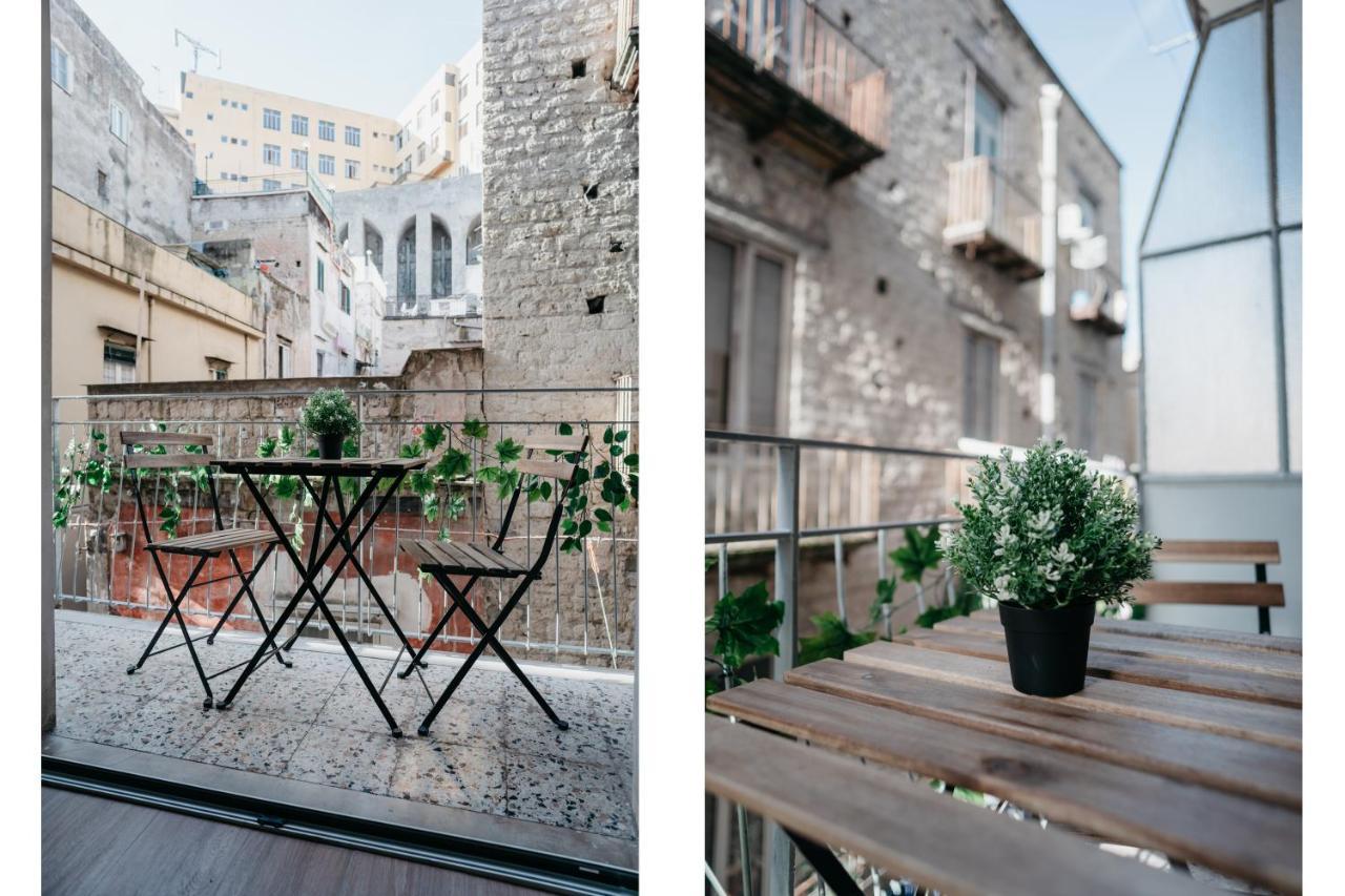 Brombeis Aurea By Casanapoletana - Town Center Appartement Napels Buitenkant foto